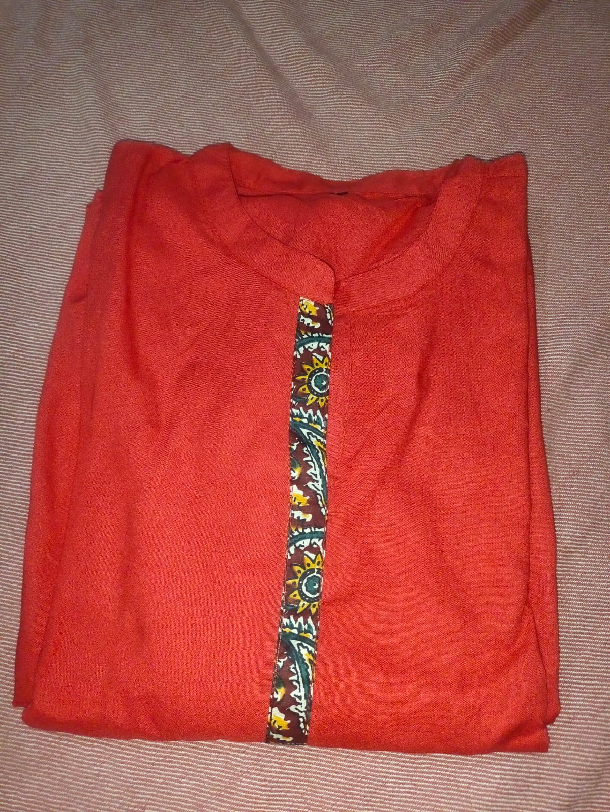Fusionn clickbait Women Solid Pure cotton A-Line Kurta Red